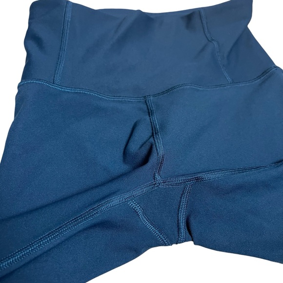 Lululemon Zoned In Tight 27" In Night Diver Size 4 - Picture 12 of 13